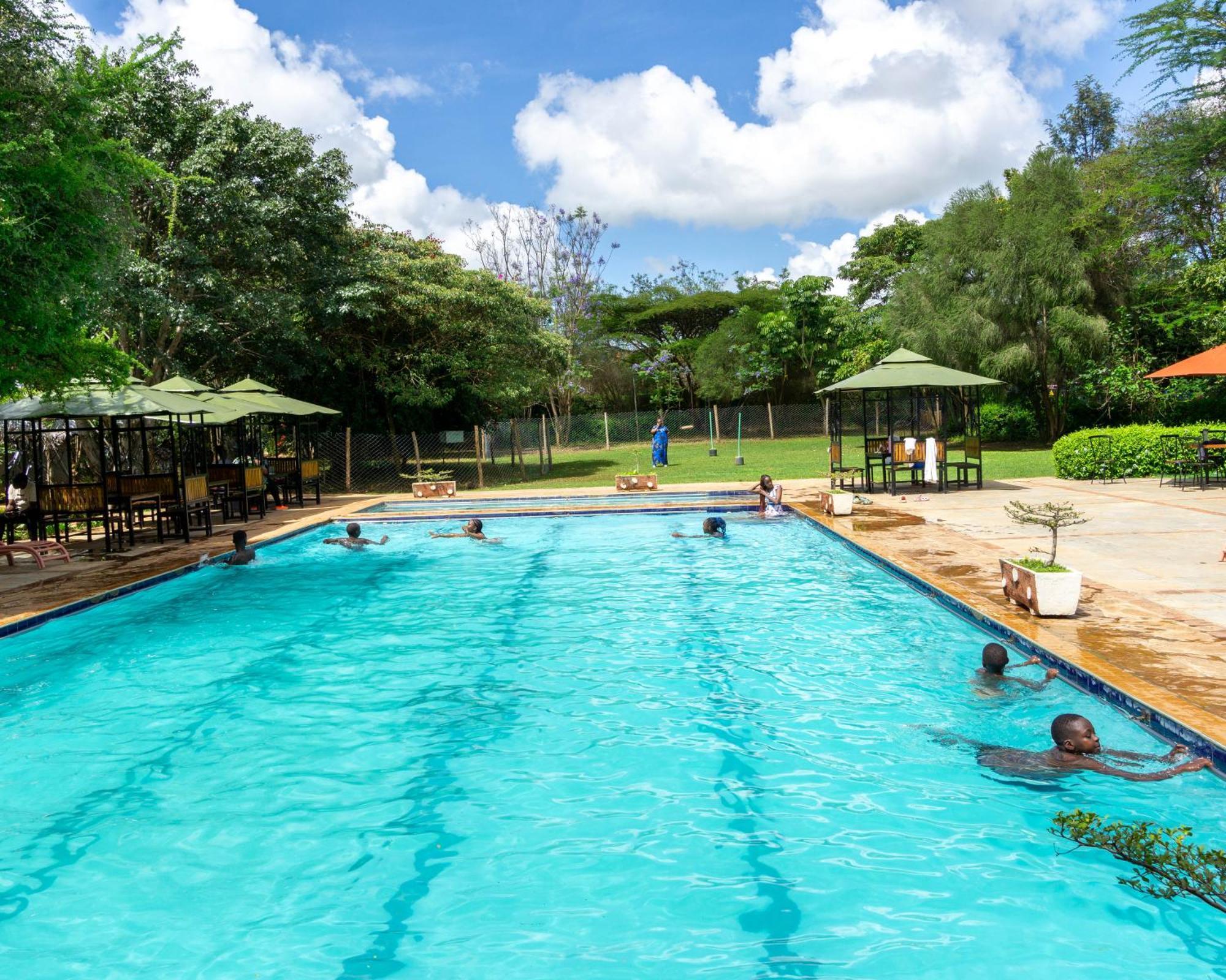 鲁肯亚休闲酒店 Athi River 外观 照片